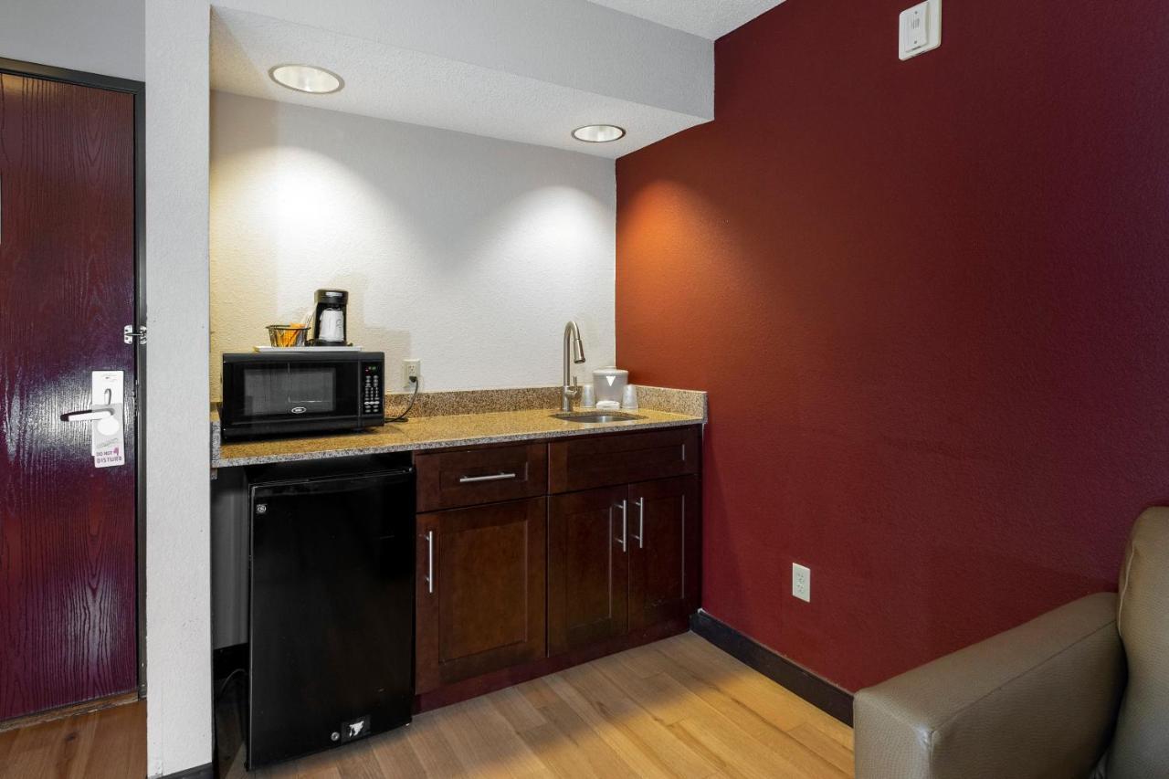 Red Roof Inn & Suites Dover Downtown מראה חיצוני תמונה
