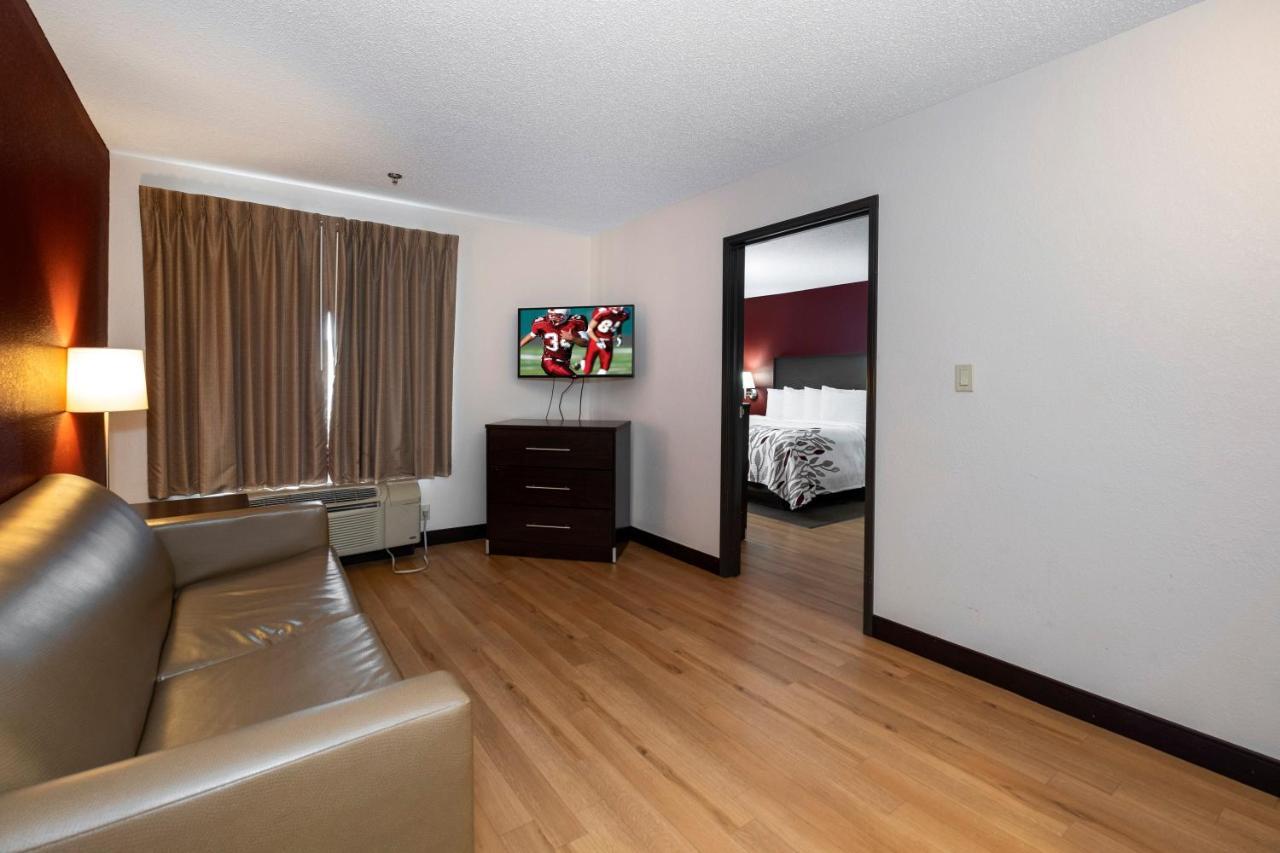 Red Roof Inn & Suites Dover Downtown מראה חיצוני תמונה