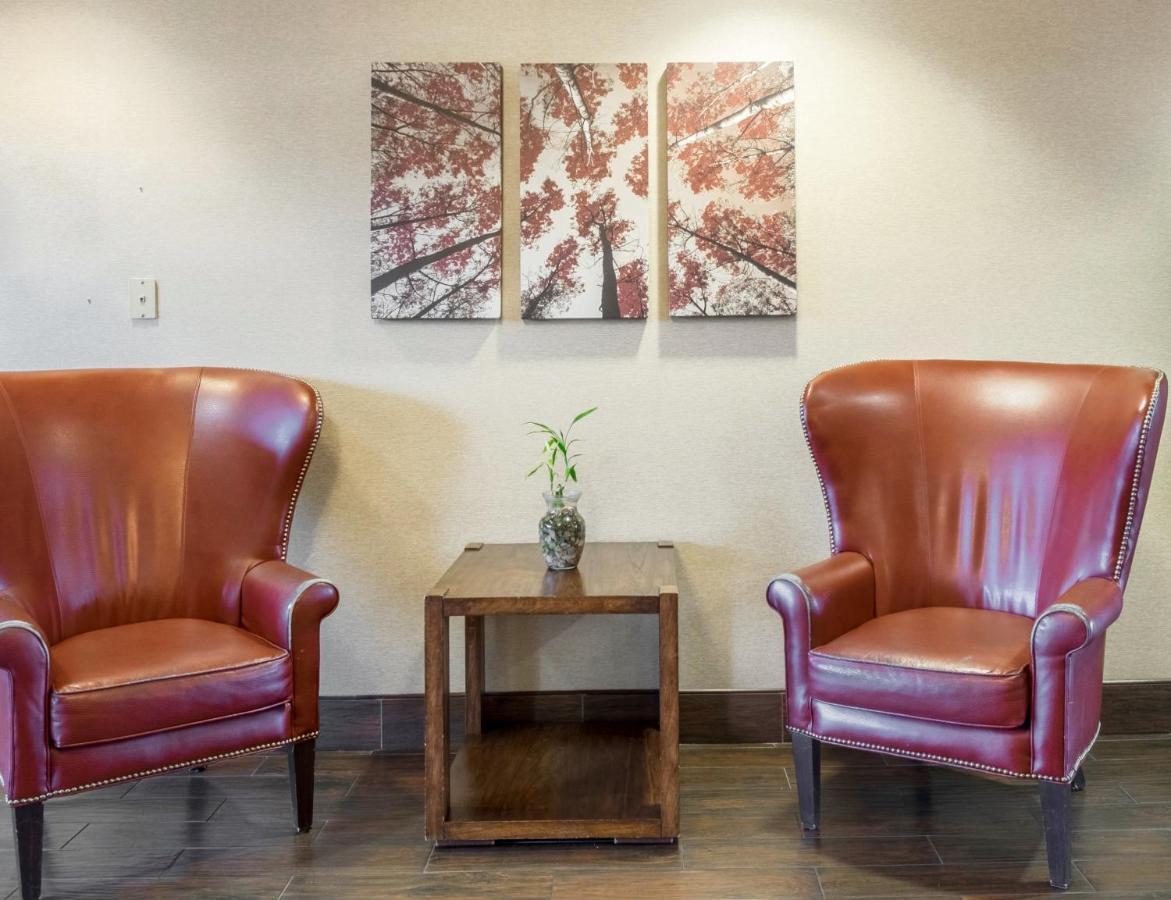Red Roof Inn & Suites Dover Downtown מראה חיצוני תמונה