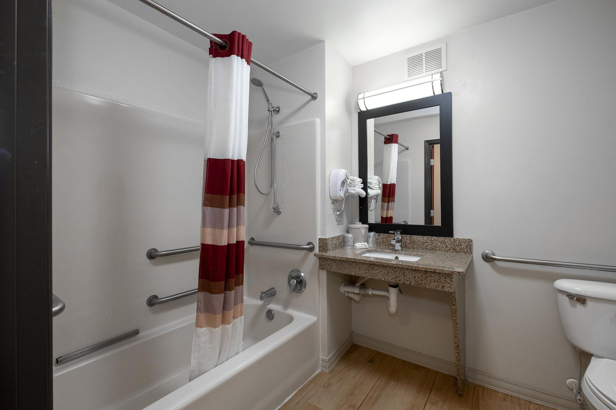 Red Roof Inn & Suites Dover Downtown מראה חיצוני תמונה